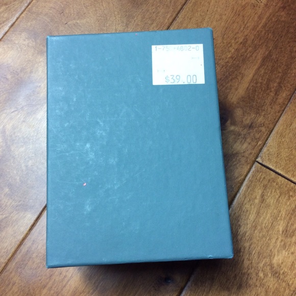 Collectible Lenox garden bird house ornaments - Picture 6 of 6